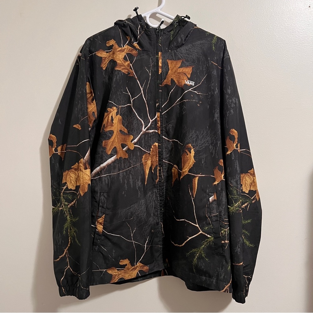 Vans X Real Tree windbreaker Large